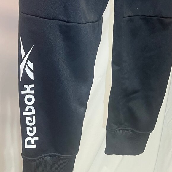 Reebok Mens Black Joggers/Sweatpants Size Large, with zipper pockets - Picture 5 of 9